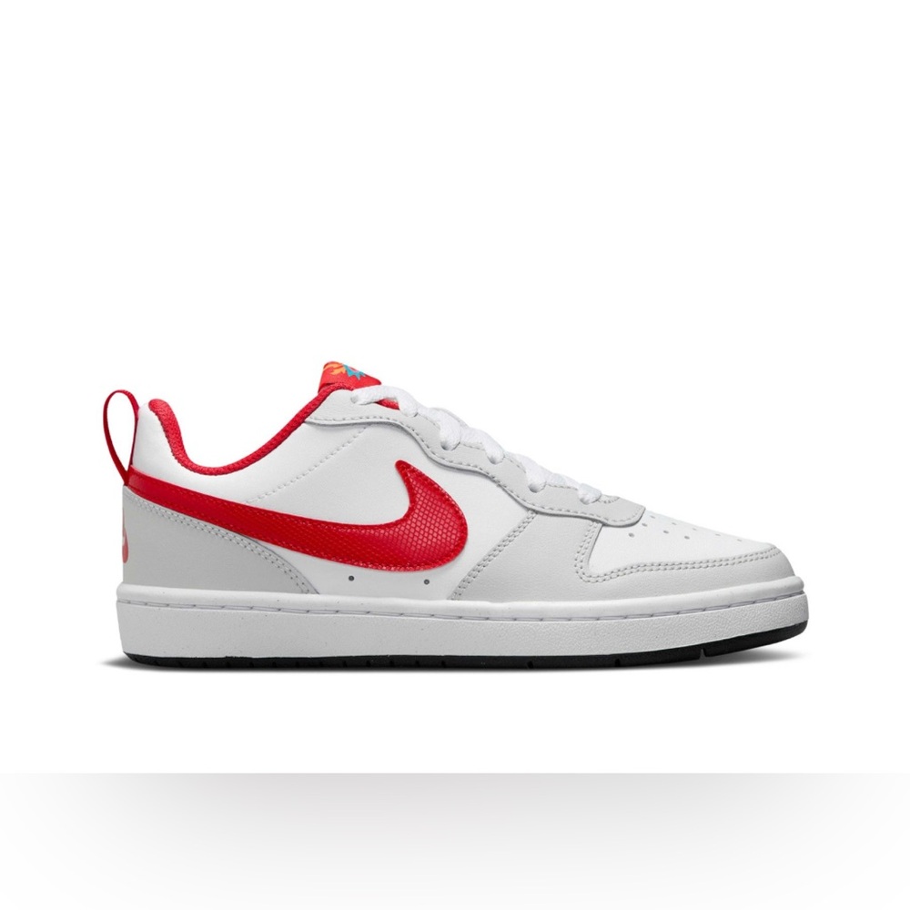 New Nike COURT BOROUGH LOW 2 (GS),  Size 5